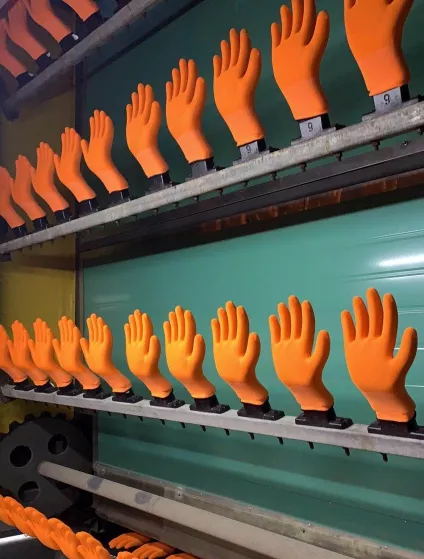 Seamless Yarn Gloves